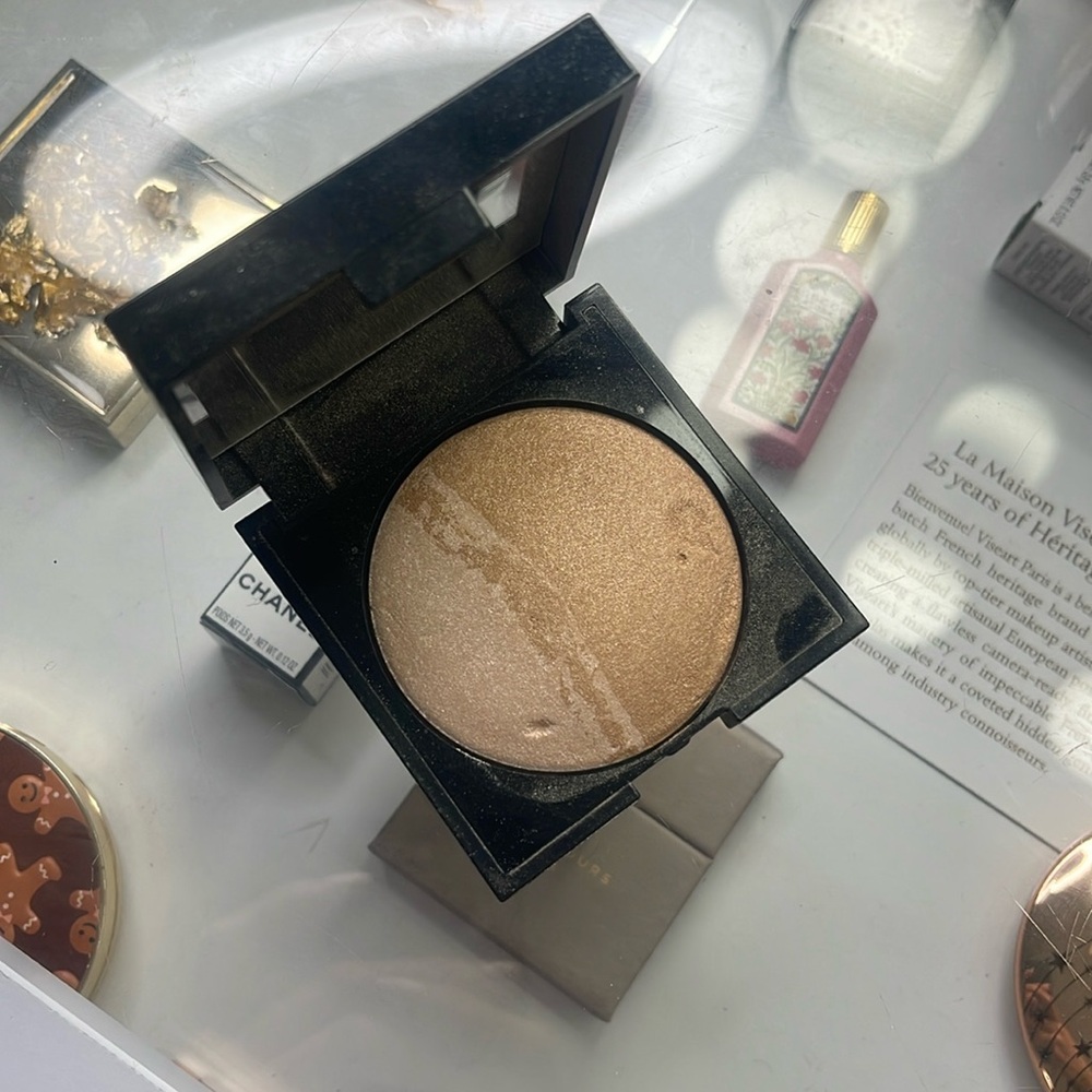 Senna cosmetics brilliant bronze baked mineral bronzer and highlighter GOLD STAR